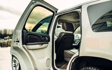 Cadillac Escalade III, 2012 год, 3 600 000 рублей, 14 фотография
