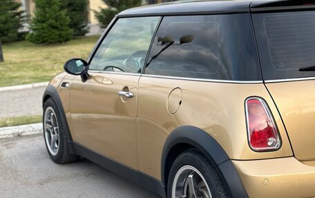 MINI Hatch, 2005 год, 800 000 рублей, 6 фотография