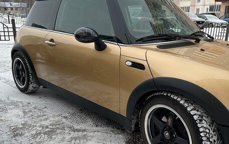 MINI Hatch, 2005 год, 800 000 рублей, 10 фотография