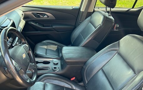 Chevrolet Traverse II, 2018 год, 2 417 000 рублей, 11 фотография