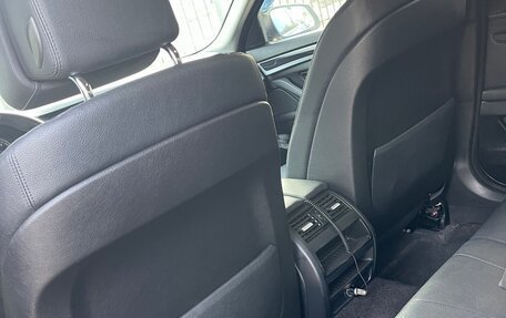 BMW 5 серия, 2012 год, 1 600 000 рублей, 10 фотография