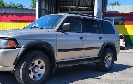 Mitsubishi Montero Sport, 2002 год, 900 000 рублей, 4 фотография