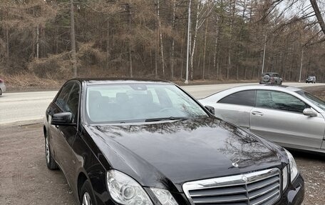 Mercedes-Benz E-Класс, 2010 год, 1 750 000 рублей, 3 фотография