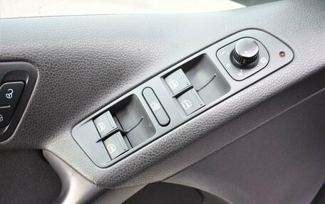 Volkswagen Tiguan I, 2012 год, 987 000 рублей, 19 фотография