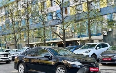 Toyota Camry, 2019 год, 3 090 000 рублей, 1 фотография