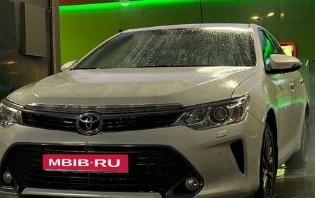 Toyota Camry, 2016 год, 2 670 000 рублей, 4 фотография