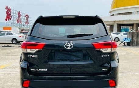 Toyota Highlander III, 2020 год, 3 379 000 рублей, 5 фотография