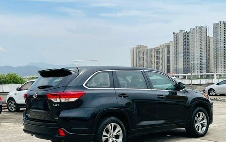 Toyota Highlander III, 2020 год, 3 379 000 рублей, 6 фотография