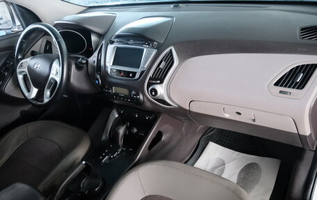 Hyundai ix35 I рестайлинг, 2010 год, 1 349 000 рублей, 24 фотография