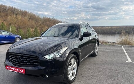 Infiniti FX II, 2011 год, 2 100 000 рублей, 11 фотография