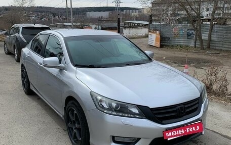 Honda Accord IX рестайлинг, 2013 год, 1 800 000 рублей, 3 фотография