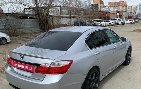 Honda Accord IX рестайлинг, 2013 год, 1 800 000 рублей, 7 фотография