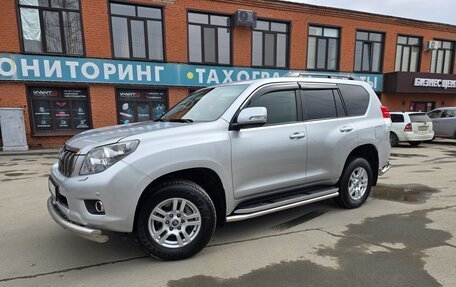 Toyota Land Cruiser Prado 150 рестайлинг 2, 2012 год, 2 590 000 рублей, 12 фотография