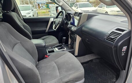 Toyota Land Cruiser Prado 150 рестайлинг 2, 2012 год, 2 590 000 рублей, 29 фотография
