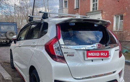 Honda Fit III, 2016 год, 1 700 000 рублей, 5 фотография