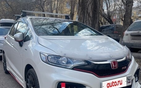 Honda Fit III, 2016 год, 1 700 000 рублей, 3 фотография
