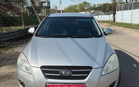 KIA cee'd I рестайлинг, 2009 год, 530 000 рублей, 1 фотография