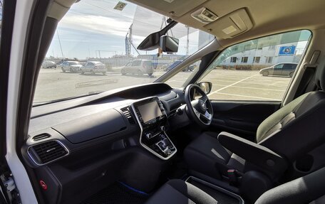 Nissan Serena IV, 2018 год, 2 485 000 рублей, 10 фотография
