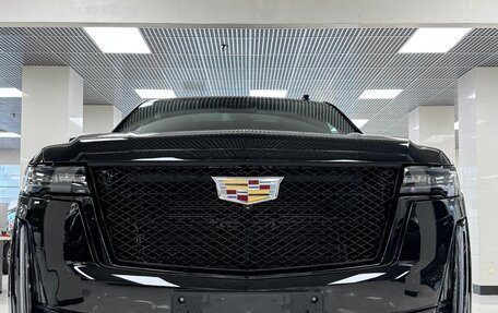 Cadillac Escalade V, 2023 год, 15 888 999 рублей, 2 фотография