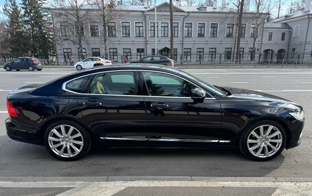 Volvo S90 II рестайлинг, 2019 год, 3 450 000 рублей, 2 фотография