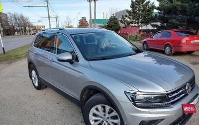 Volkswagen Tiguan II, 2017 год, 2 350 000 рублей, 1 фотография