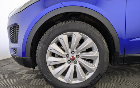 Jaguar E-Pace, 2019 год, 3 150 000 рублей, 12 фотография