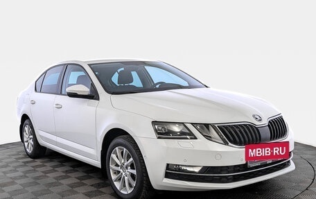 Skoda Octavia, 2018 год, 1 825 000 рублей, 3 фотография