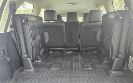 Toyota Land Cruiser 200, 2016 год, 6 750 000 рублей, 7 фотография