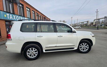 Toyota Land Cruiser 200, 2016 год, 6 750 000 рублей, 13 фотография