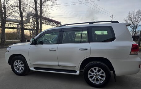 Toyota Land Cruiser 200, 2016 год, 6 750 000 рублей, 15 фотография