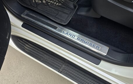 Toyota Land Cruiser 200, 2016 год, 6 750 000 рублей, 28 фотография
