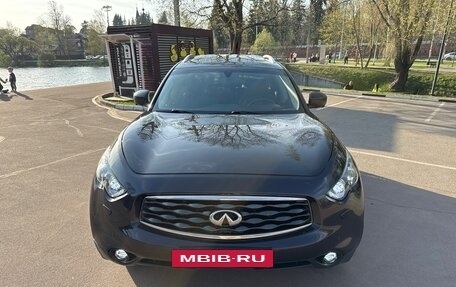 Infiniti FX II, 2010 год, 1 670 000 рублей, 12 фотография