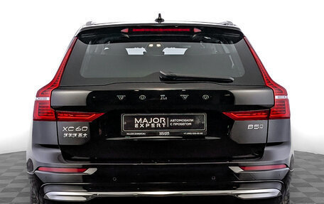 Volvo XC60 II, 2023 год, 5 800 000 рублей, 6 фотография