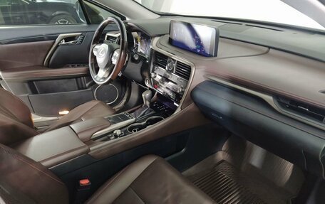 Lexus RX IV рестайлинг, 2021 год, 6 100 000 рублей, 11 фотография