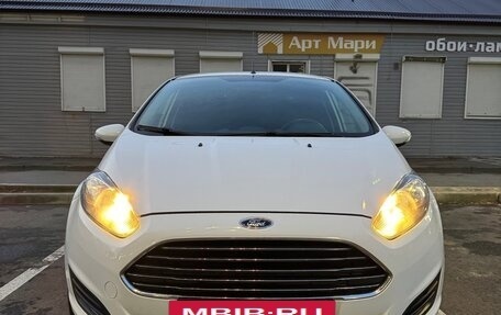 Ford Fiesta, 2016 год, 850 000 рублей, 2 фотография