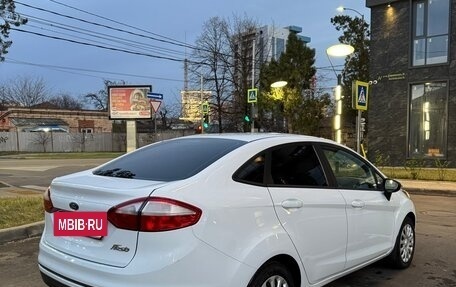 Ford Fiesta, 2016 год, 850 000 рублей, 3 фотография