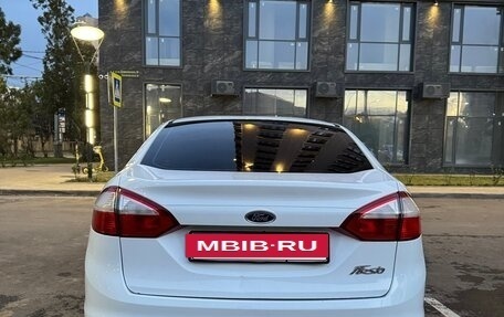 Ford Fiesta, 2016 год, 850 000 рублей, 4 фотография