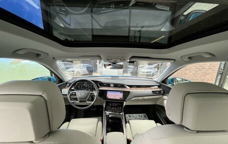 Audi e-tron I, 2019 год, 4 350 000 рублей, 14 фотография