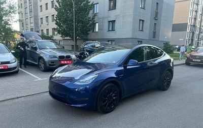 Tesla Model Y I, 2021 год, 2 990 000 рублей, 1 фотография