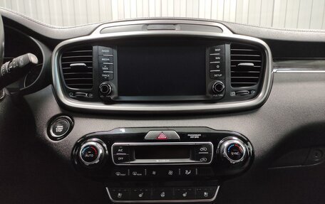 KIA Sorento III Prime рестайлинг, 2018 год, 2 230 000 рублей, 12 фотография