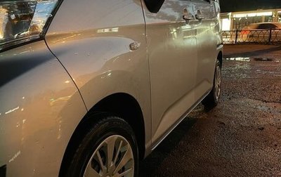 Toyota Roomy I, 2019 год, 1 200 000 рублей, 1 фотография
