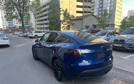 Tesla Model Y I, 2021 год, 2 990 000 рублей, 7 фотография