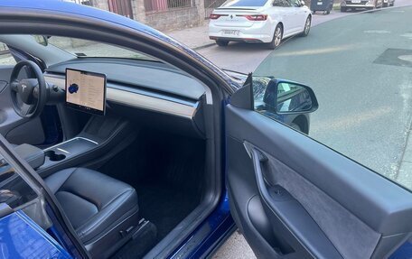 Tesla Model Y I, 2021 год, 2 990 000 рублей, 12 фотография