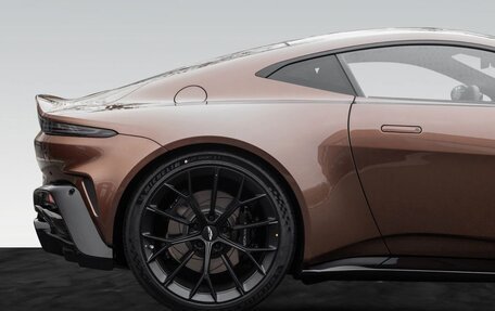 Aston Martin V8 Vantage IV, 2025 год, 36 670 000 рублей, 15 фотография