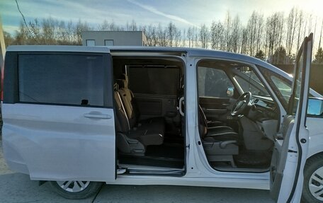 Honda Stepwgn IV, 2020 год, 2 160 000 рублей, 8 фотография