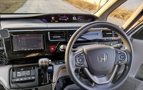 Honda Stepwgn IV, 2020 год, 2 160 000 рублей, 7 фотография