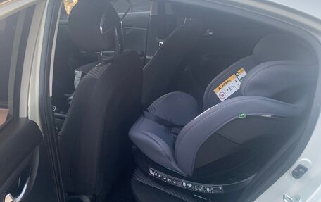 KIA Rio IV, 2017 год, 1 300 000 рублей, 12 фотография