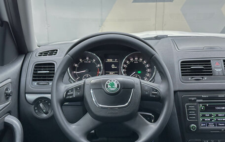Skoda Yeti I рестайлинг, 2013 год, 998 000 рублей, 14 фотография