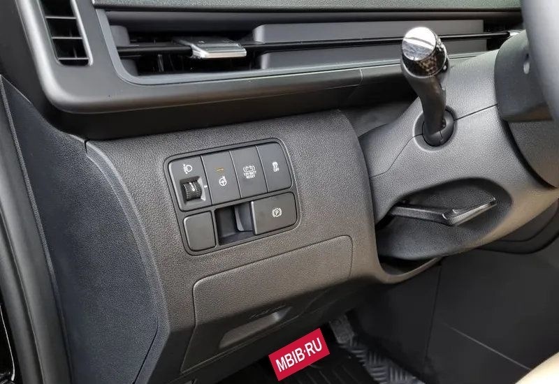 Hyundai Staria, 2024 год, 3 803 000 рублей, 17 фотография