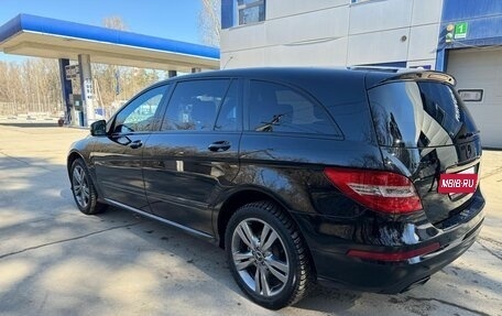Mercedes-Benz R-Класс, 2012 год, 2 050 000 рублей, 13 фотография